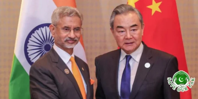 Chinese Foreign Minister Arrives in Delhi for India Visit