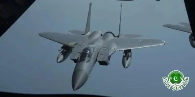 US F-15 Fighter Jet Crashes in Kuwait, Video Goes Viral