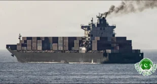 US Transfers Crew of Seized Iranian Ship to Pakistan